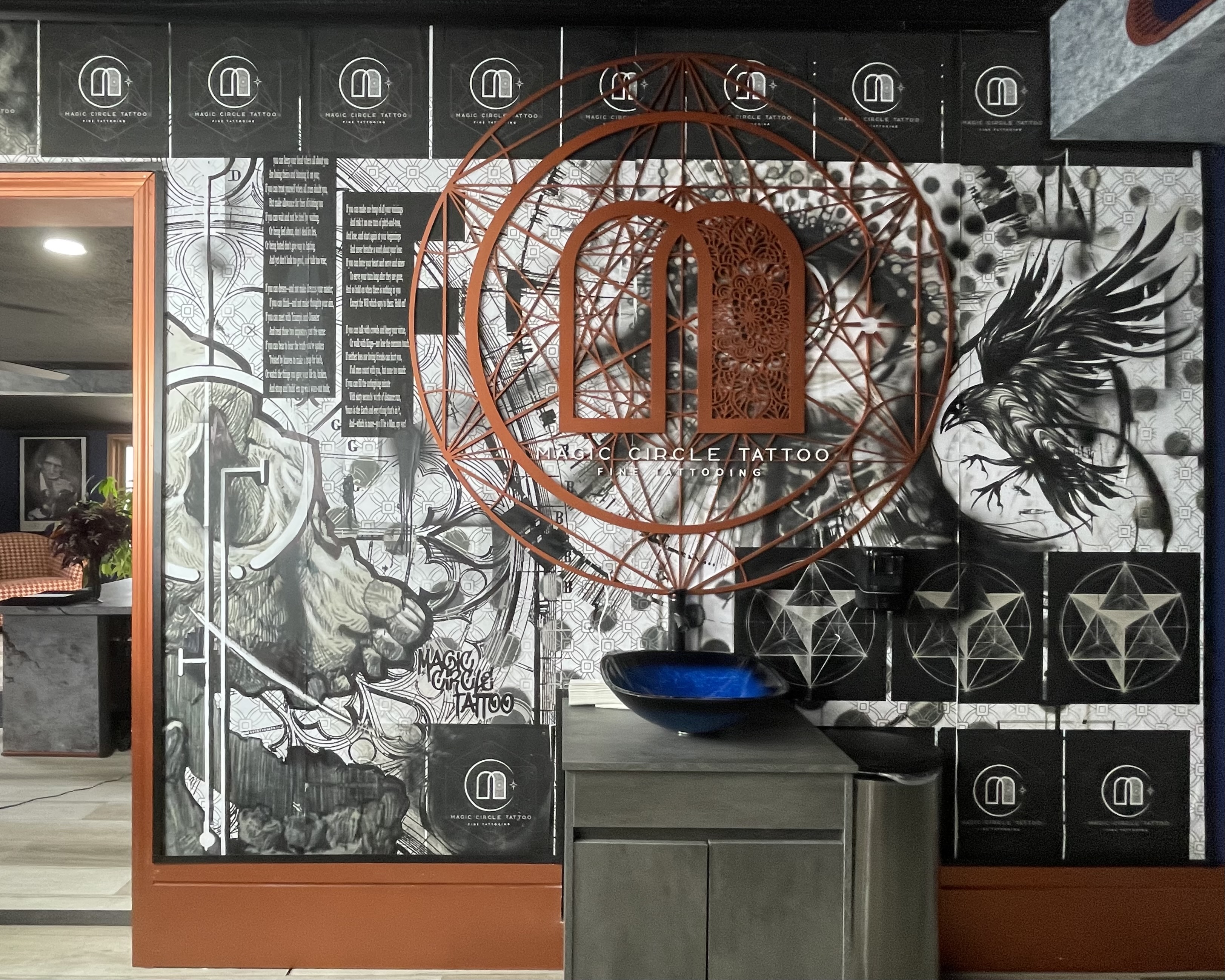 Professional Tattoo Workspace - Magic Circle Tattoo Bay City Michigan with State-of-the-Art Equipment